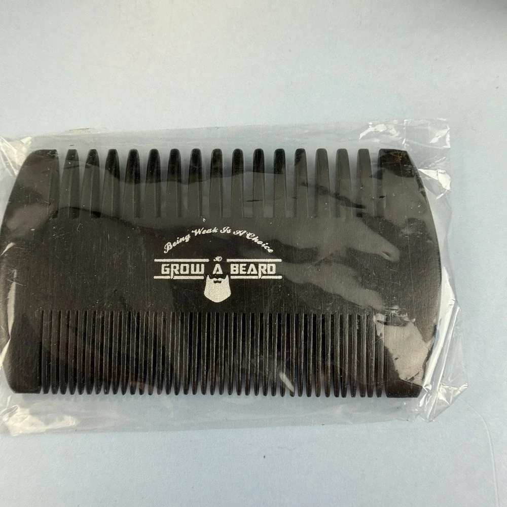 Beard Care Set with Wash Conditioner Oil Beard Trimming Cape Comb Lot of 5 New